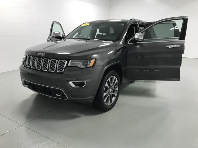 Pre Owned 2017 Jeep Grand Cherokee Overland 4wd 4d Sport Utility